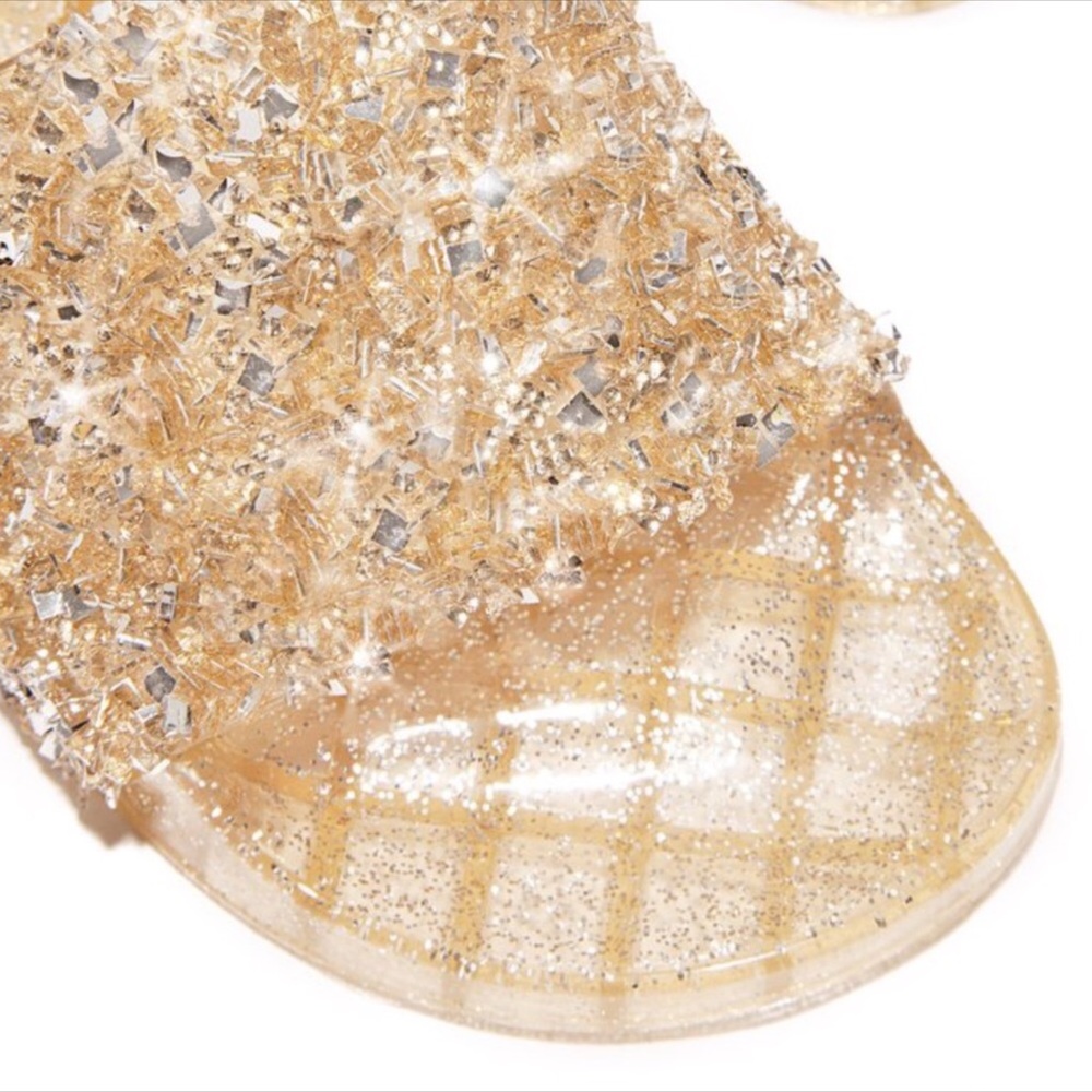 🌞SALE $12🌞GORGEOUS GOLD BLING (SANDALS) - Picture 2 of 4